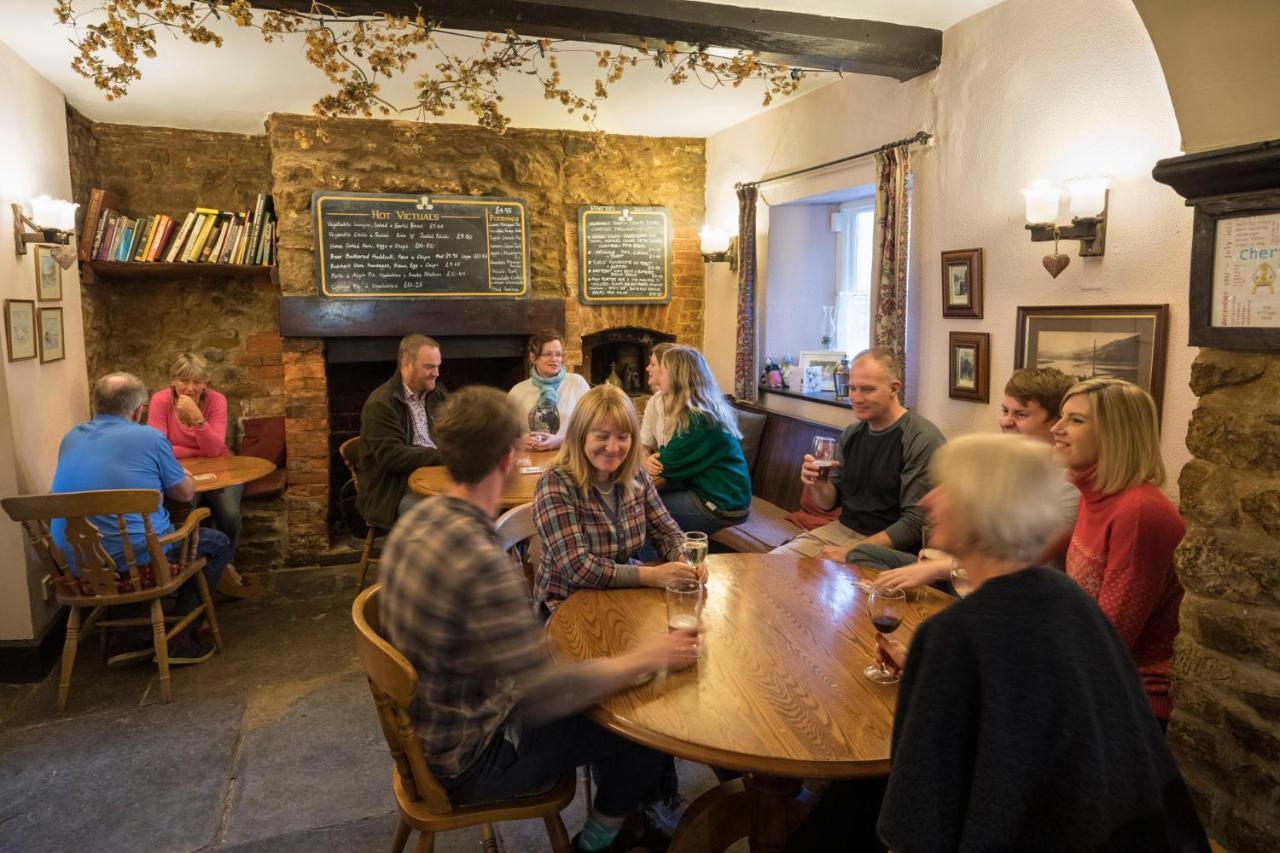 The Mitre Inn Sherborne  Eksteriør billede